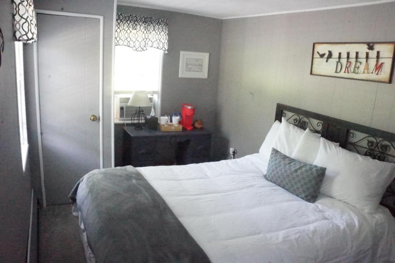 The Frogtown Inn Canadensis Exteriér fotografie